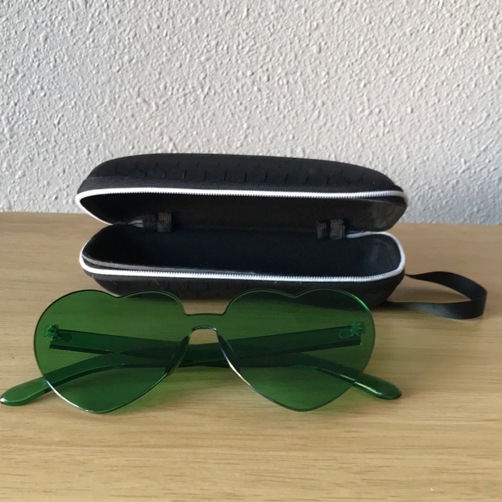 Green Heart-Shaped Sunglasses with Case